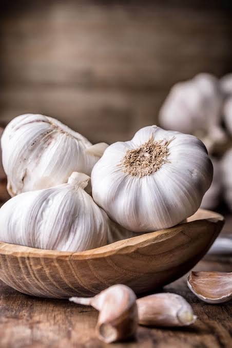 Fresh garlic produce